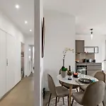 Sea Breeze Duo Apartment